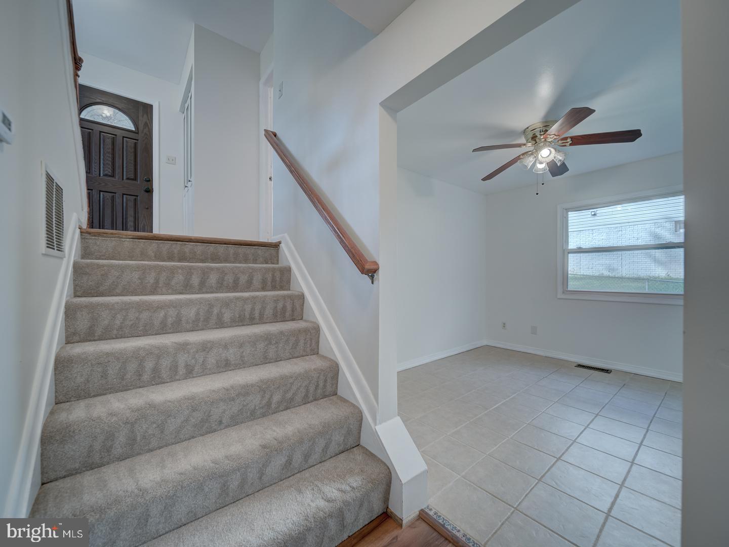 6207 GEMINI CT, BURKE, Virginia 22015, 4 Bedrooms Bedrooms, ,2 BathroomsBathrooms,Residential,For sale,6207 GEMINI CT,VAFX2254172 MLS # VAFX2254172