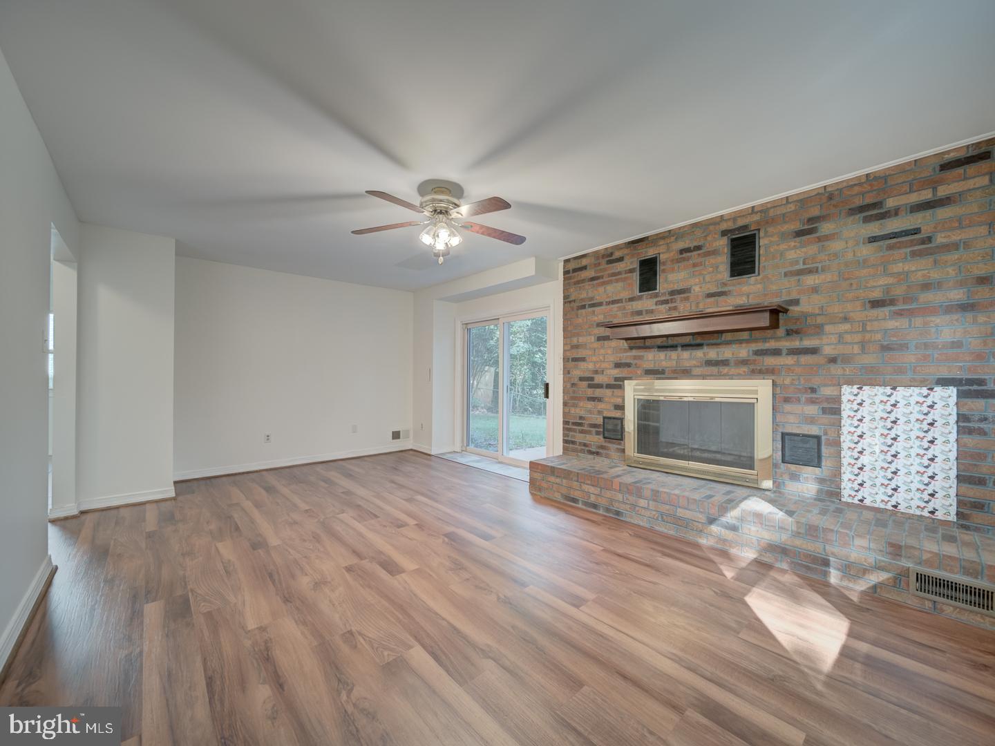 6207 GEMINI CT, BURKE, Virginia 22015, 4 Bedrooms Bedrooms, ,2 BathroomsBathrooms,Residential,For sale,6207 GEMINI CT,VAFX2254172 MLS # VAFX2254172
