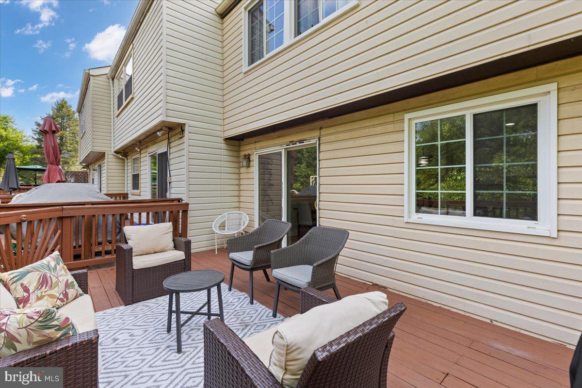 3921 PLUM RUN CT, FAIRFAX, Virginia 22033, 3 Bedrooms Bedrooms, ,3 BathroomsBathrooms,Residential,For sale,3921 PLUM RUN CT,VAFX2254232 MLS # VAFX2254232