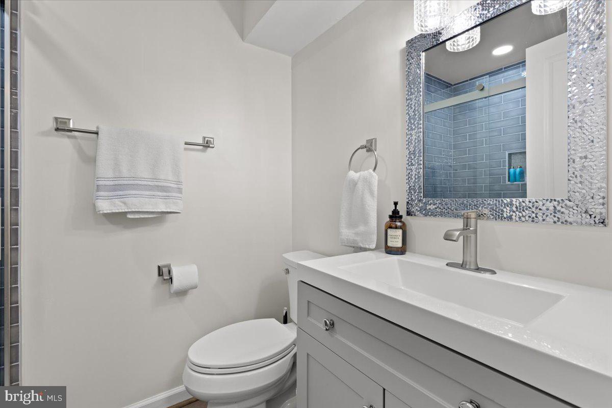 3921 PLUM RUN CT, FAIRFAX, Virginia 22033, 3 Bedrooms Bedrooms, ,3 BathroomsBathrooms,Residential,For sale,3921 PLUM RUN CT,VAFX2254232 MLS # VAFX2254232