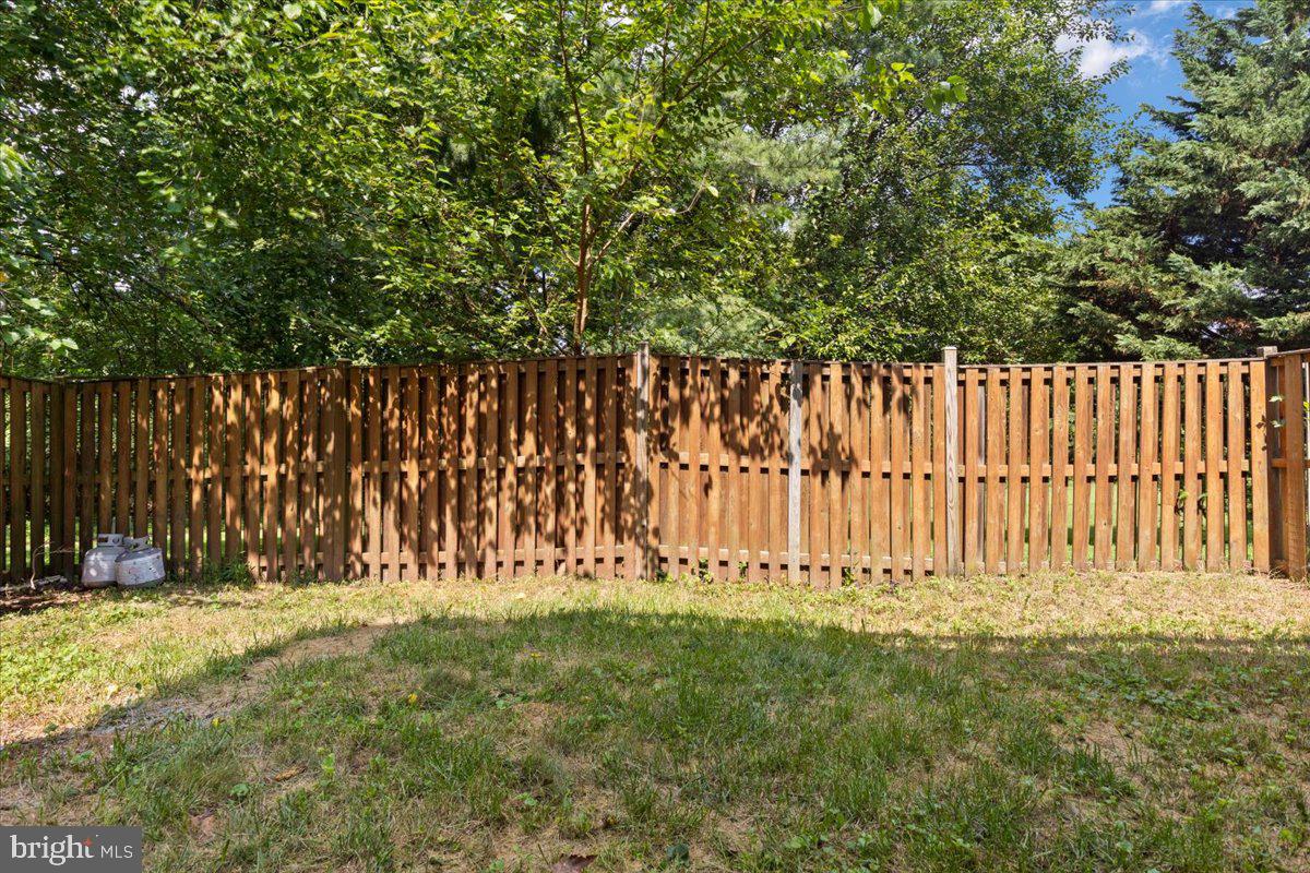3921 PLUM RUN CT, FAIRFAX, Virginia 22033, 3 Bedrooms Bedrooms, ,3 BathroomsBathrooms,Residential,For sale,3921 PLUM RUN CT,VAFX2254232 MLS # VAFX2254232
