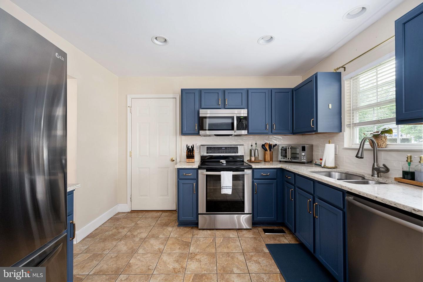 8804 KENT CT, FREDERICKSBURG, Virginia 22408, 4 Bedrooms Bedrooms, ,2 BathroomsBathrooms,Residential,For sale,8804 KENT CT,VASP2034542 MLS # VASP2034542