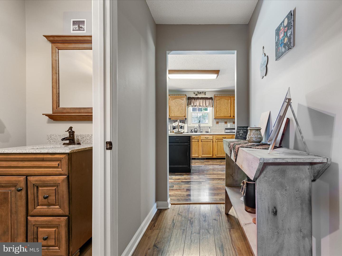300 GRAYWOLF TRL, WINCHESTER, Virginia 22602, 3 Bedrooms Bedrooms, ,2 BathroomsBathrooms,Residential,For sale,300 GRAYWOLF TRL,VAFV2035334 MLS # VAFV2035334