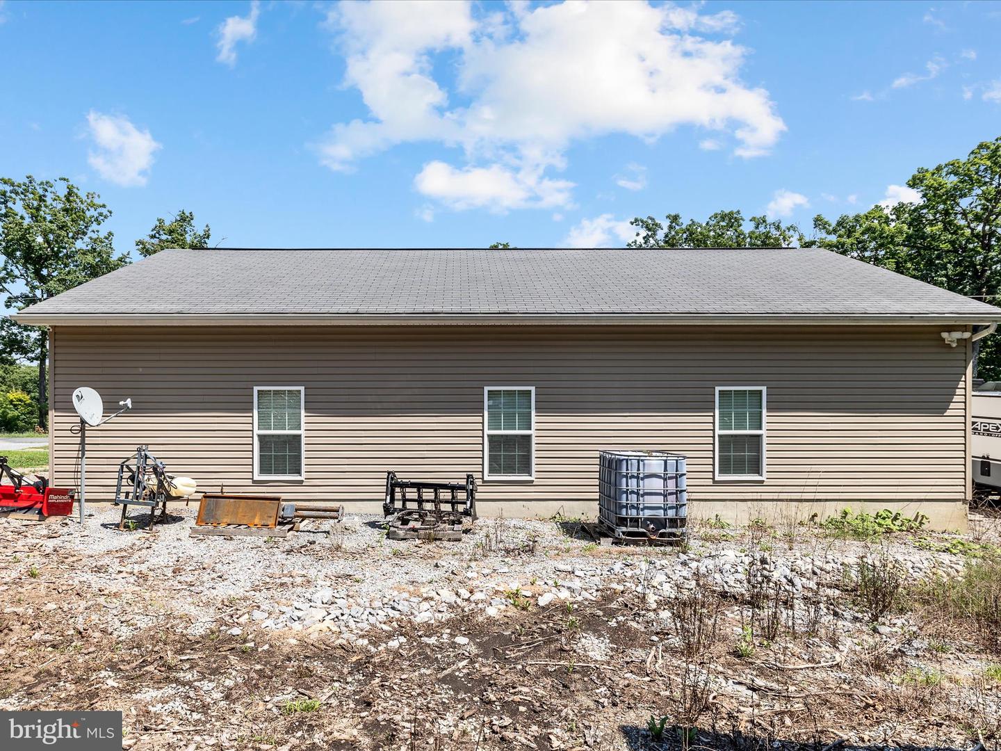 300 GRAYWOLF TRL, WINCHESTER, Virginia 22602, 3 Bedrooms Bedrooms, ,2 BathroomsBathrooms,Residential,For sale,300 GRAYWOLF TRL,VAFV2035334 MLS # VAFV2035334
