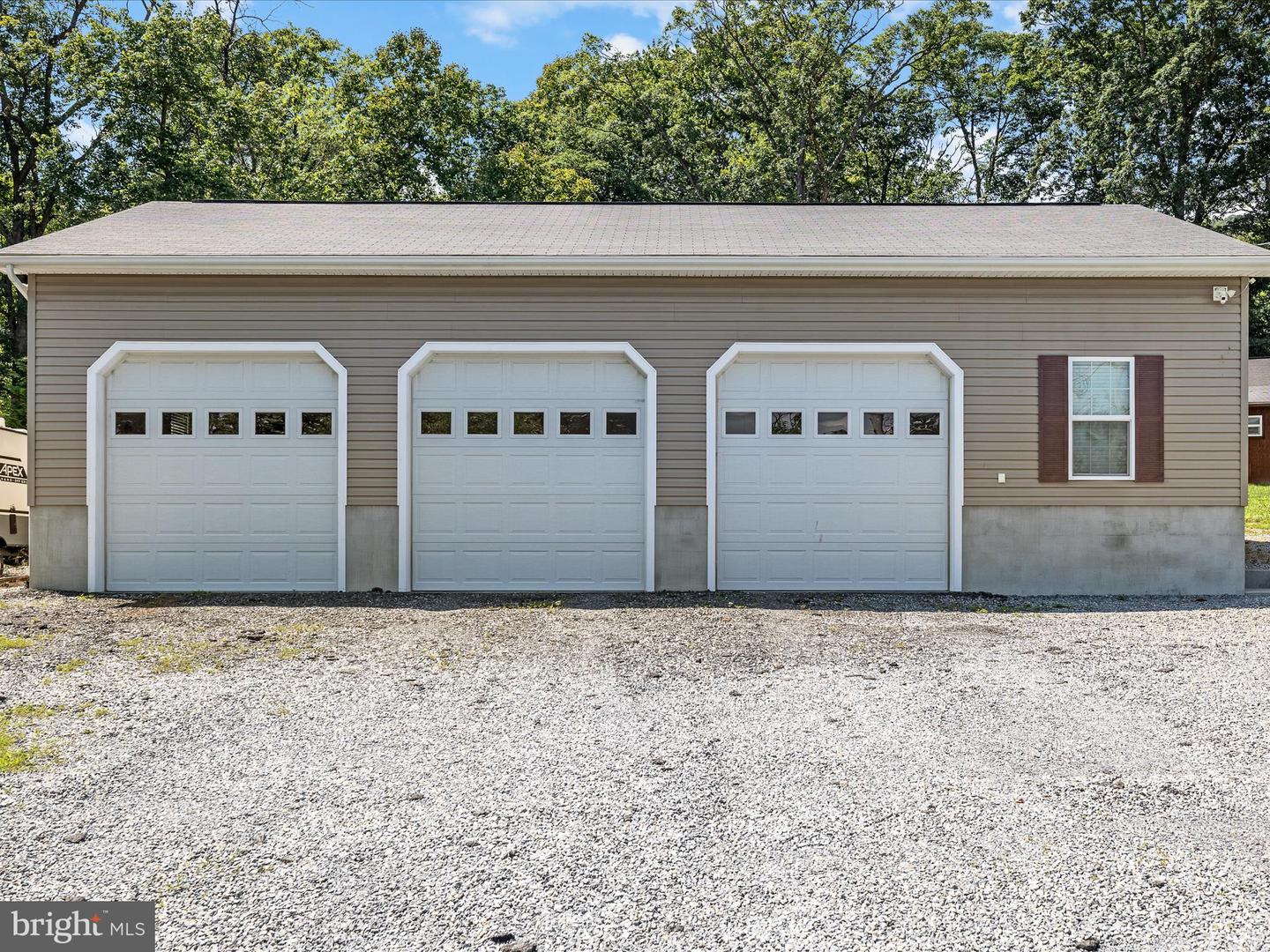 300 GRAYWOLF TRL, WINCHESTER, Virginia 22602, 3 Bedrooms Bedrooms, ,2 BathroomsBathrooms,Residential,For sale,300 GRAYWOLF TRL,VAFV2035334 MLS # VAFV2035334