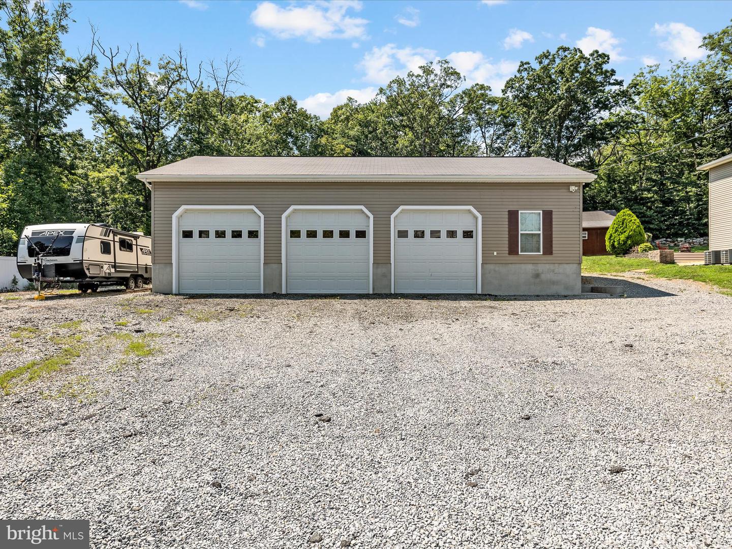 300 GRAYWOLF TRL, WINCHESTER, Virginia 22602, 3 Bedrooms Bedrooms, ,2 BathroomsBathrooms,Residential,For sale,300 GRAYWOLF TRL,VAFV2035334 MLS # VAFV2035334