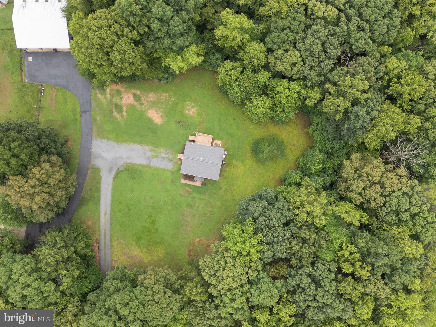 183 LAKELAND ROAD, STAFFORD, Virginia 22556, 5 Bedrooms Bedrooms, ,3 BathroomsBathrooms,Residential,For sale,183 LAKELAND ROAD,VAST2040624 MLS # VAST2040624