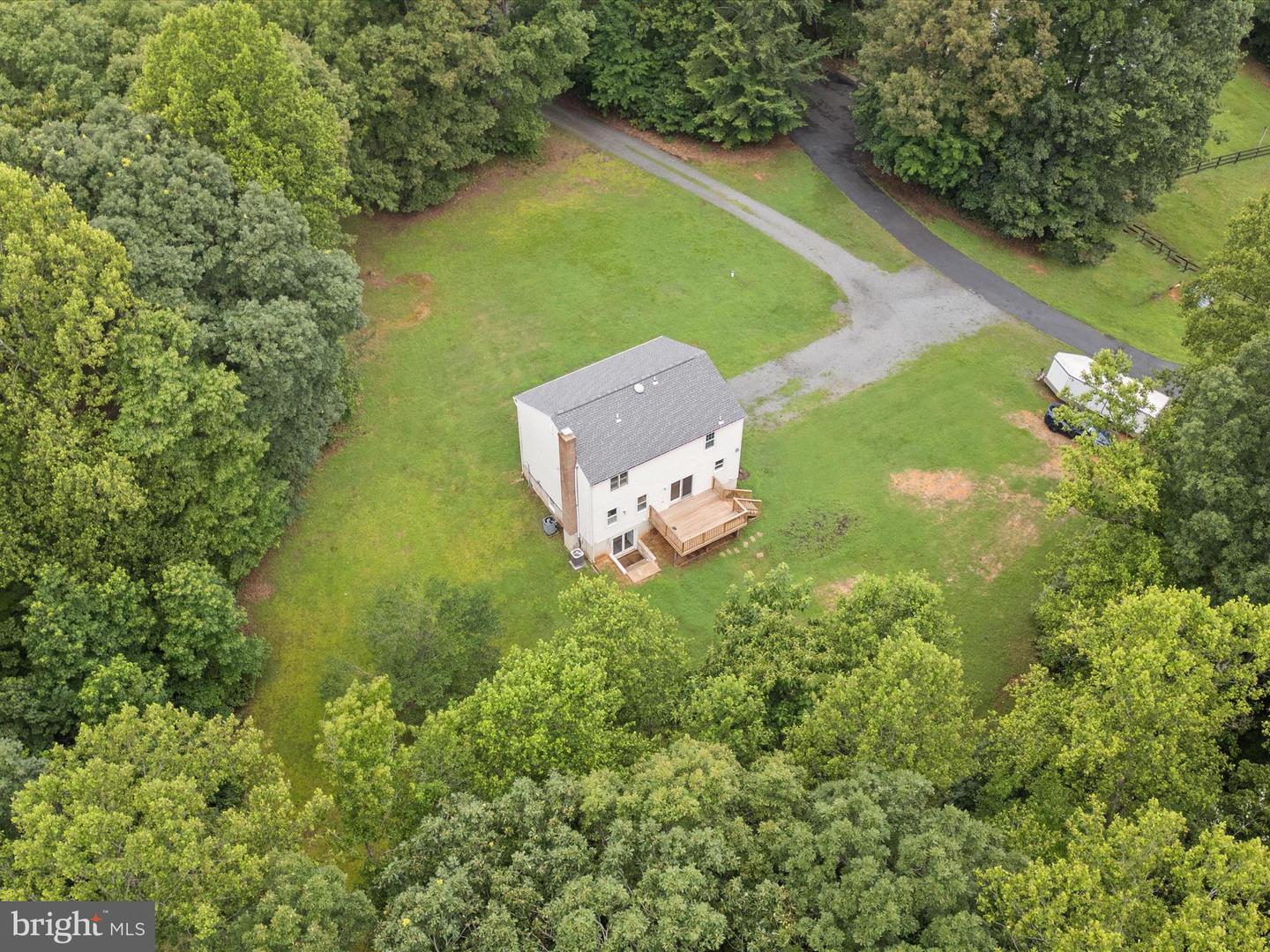 183 LAKELAND ROAD, STAFFORD, Virginia 22556, 5 Bedrooms Bedrooms, ,3 BathroomsBathrooms,Residential,For sale,183 LAKELAND ROAD,VAST2040624 MLS # VAST2040624