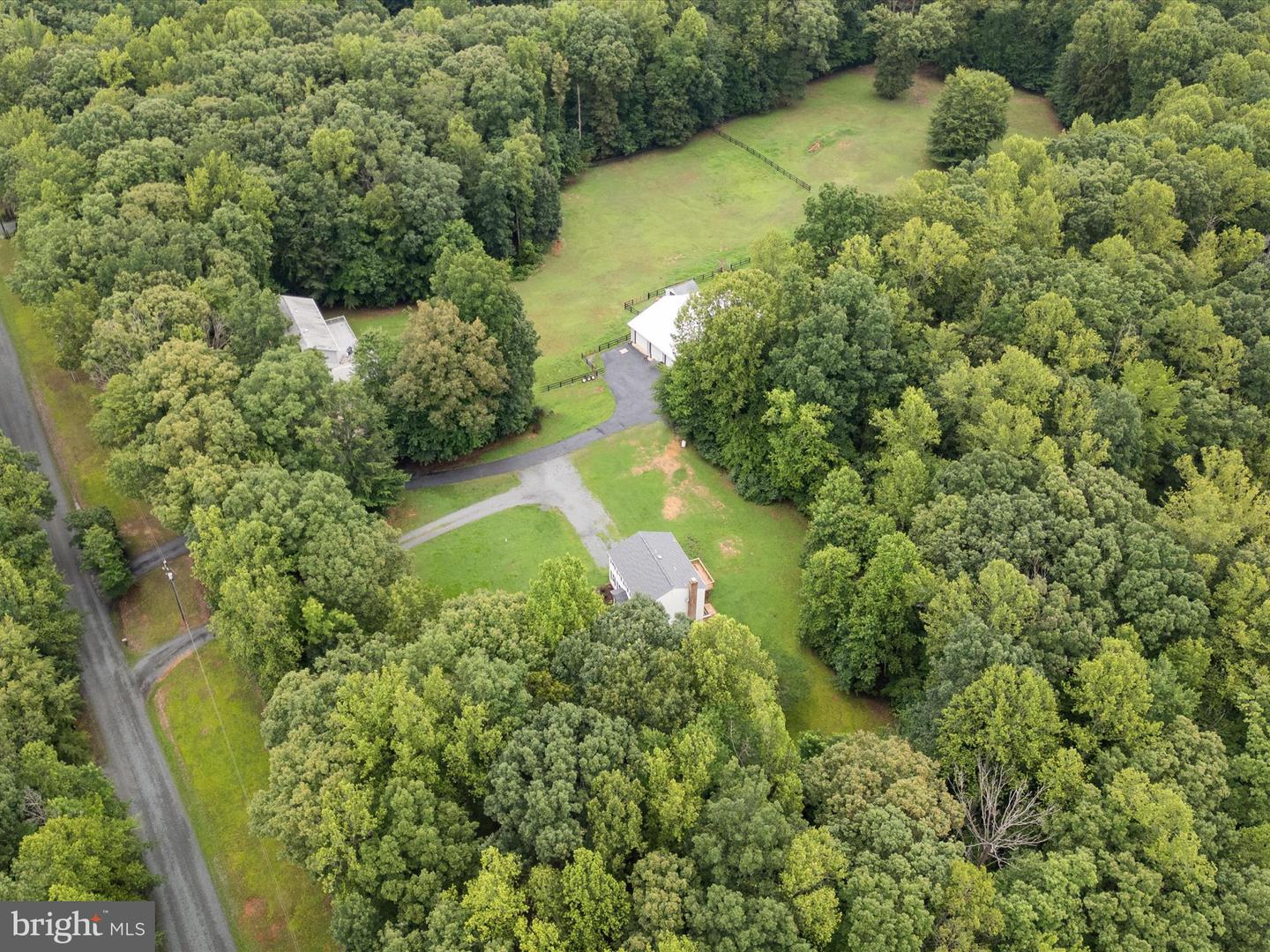 183 LAKELAND ROAD, STAFFORD, Virginia 22556, 5 Bedrooms Bedrooms, ,3 BathroomsBathrooms,Residential,For sale,183 LAKELAND ROAD,VAST2040624 MLS # VAST2040624