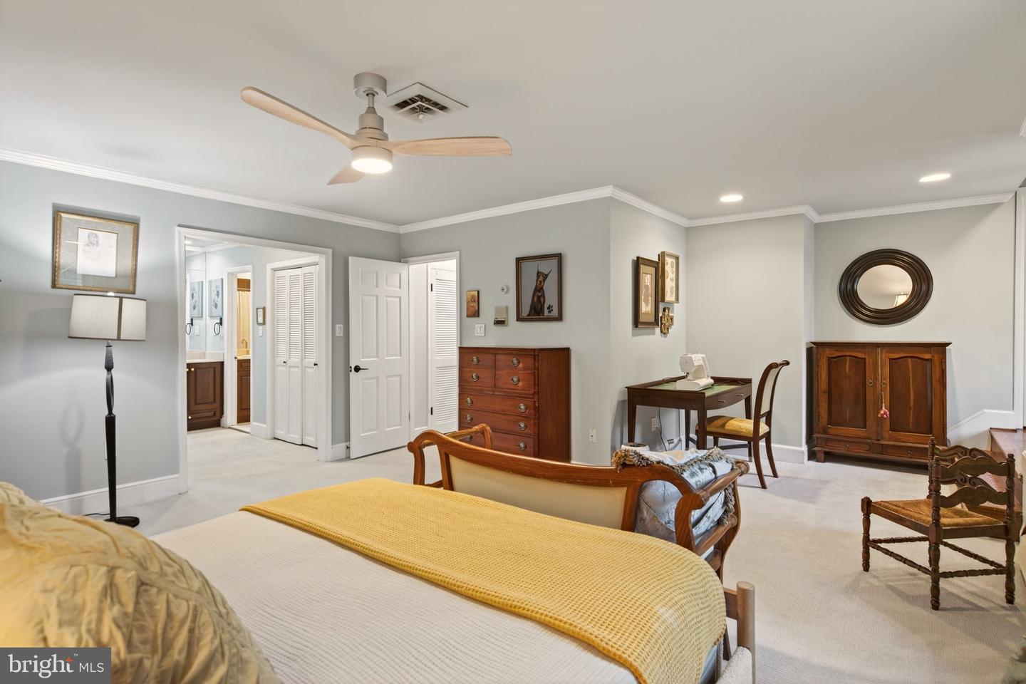 10423 DEERFOOT DR, GREAT FALLS, Virginia 22066, 4 Bedrooms Bedrooms, ,4 BathroomsBathrooms,Residential,For sale,10423 DEERFOOT DR,VAFX2254530 MLS # VAFX2254530