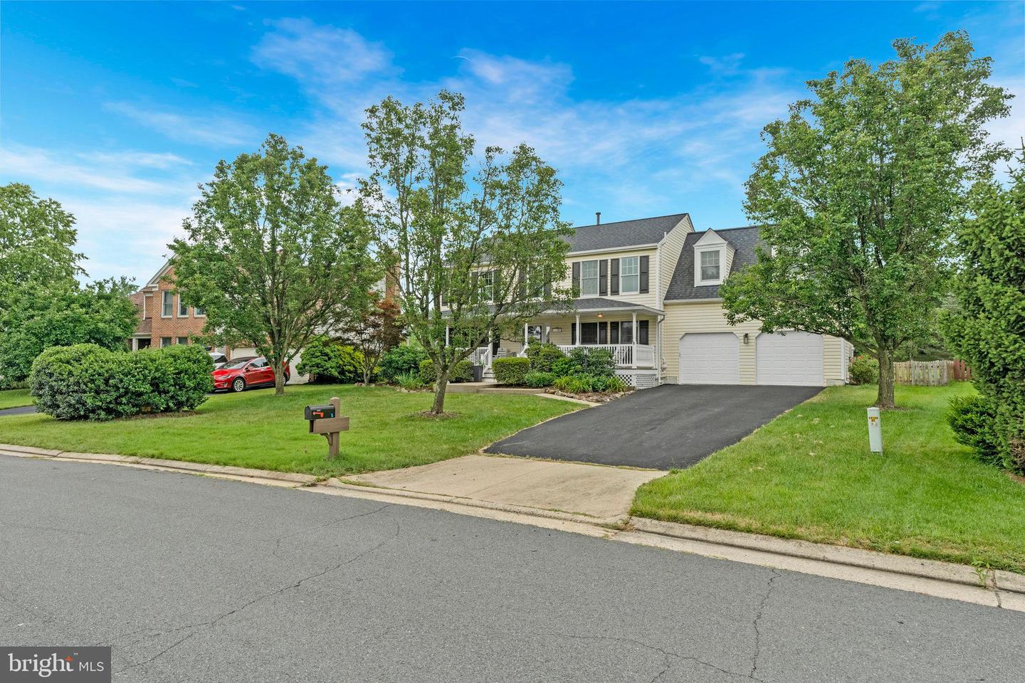43187 ROCKFIELD CT, ASHBURN, Virginia 20147, 5 Bedrooms Bedrooms, ,3 BathroomsBathrooms,Residential,For sale,43187 ROCKFIELD CT,VALO2101434 MLS # VALO2101434