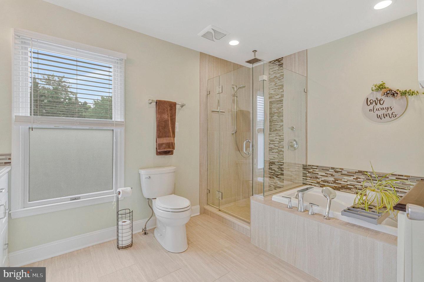 43187 ROCKFIELD CT, ASHBURN, Virginia 20147, 5 Bedrooms Bedrooms, ,3 BathroomsBathrooms,Residential,For sale,43187 ROCKFIELD CT,VALO2101434 MLS # VALO2101434