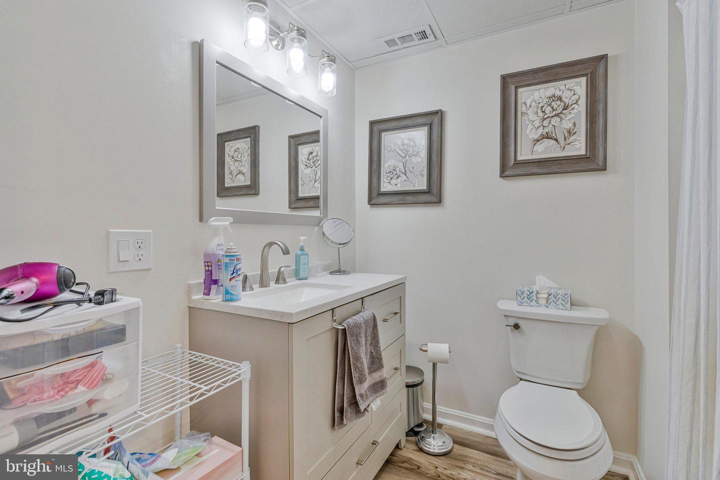 43187 ROCKFIELD CT, ASHBURN, Virginia 20147, 5 Bedrooms Bedrooms, ,3 BathroomsBathrooms,Residential,For sale,43187 ROCKFIELD CT,VALO2101434 MLS # VALO2101434