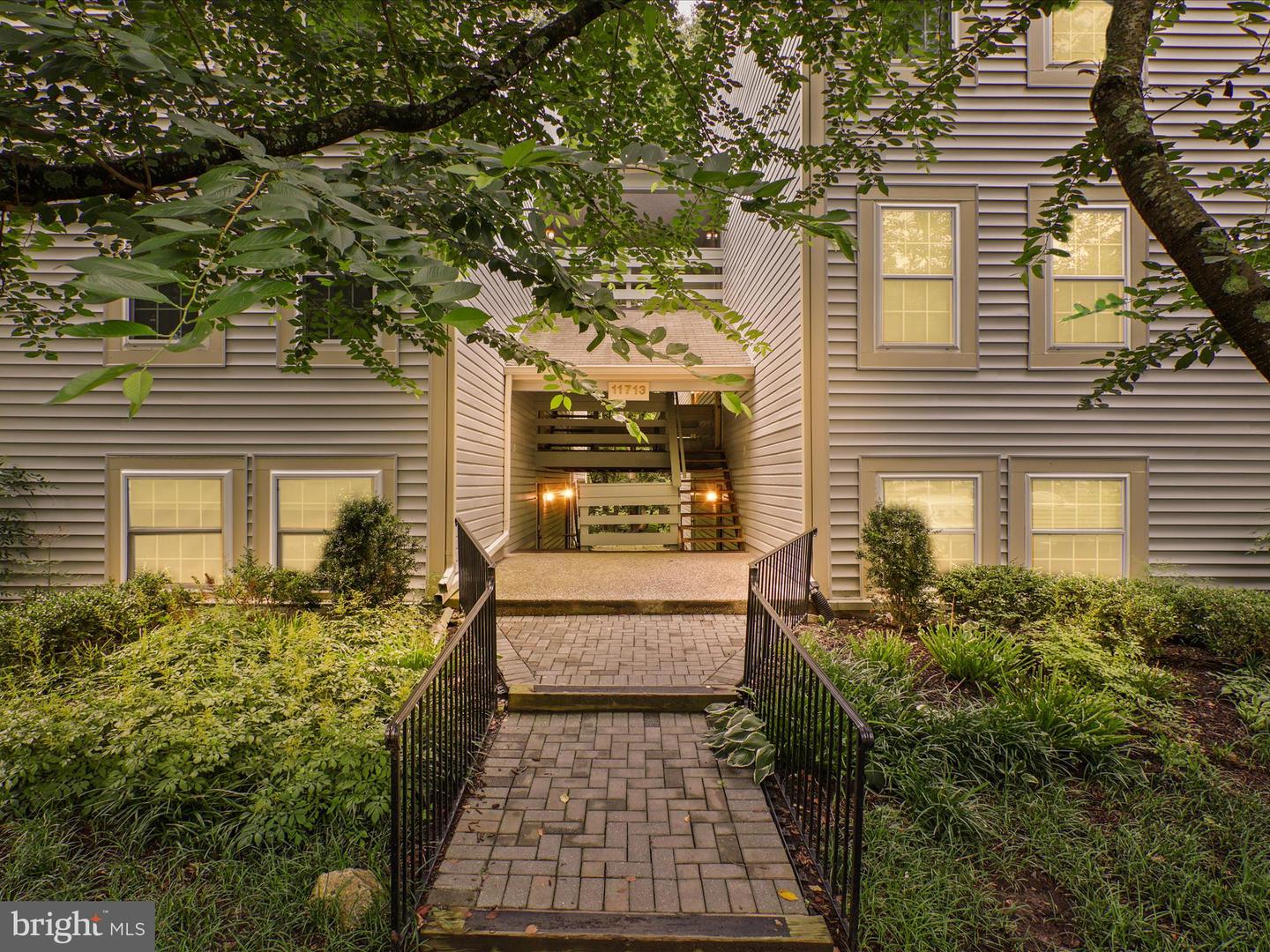 11713 KARBON HILL CT #710A, RESTON, Virginia 20191, 2 Bedrooms Bedrooms, ,2 BathroomsBathrooms,Residential,For sale,11713 KARBON HILL CT #710A,VAFX2254544 MLS # VAFX2254544