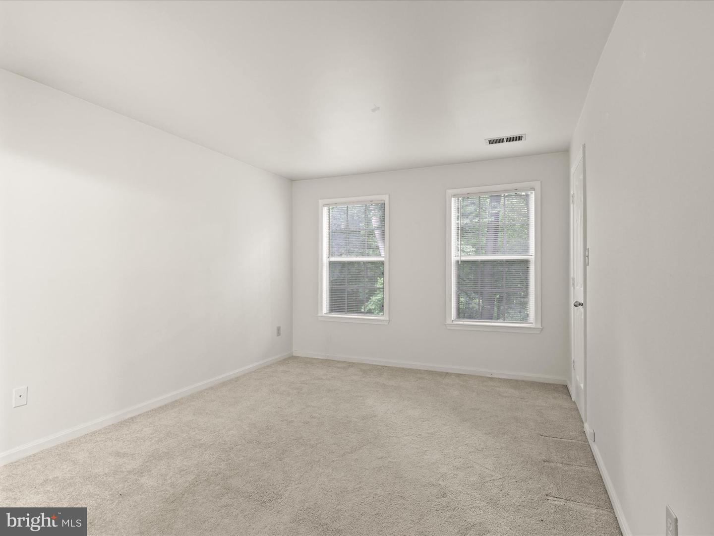 11713 KARBON HILL CT #710A, RESTON, Virginia 20191, 2 Bedrooms Bedrooms, ,2 BathroomsBathrooms,Residential,For sale,11713 KARBON HILL CT #710A,VAFX2254544 MLS # VAFX2254544