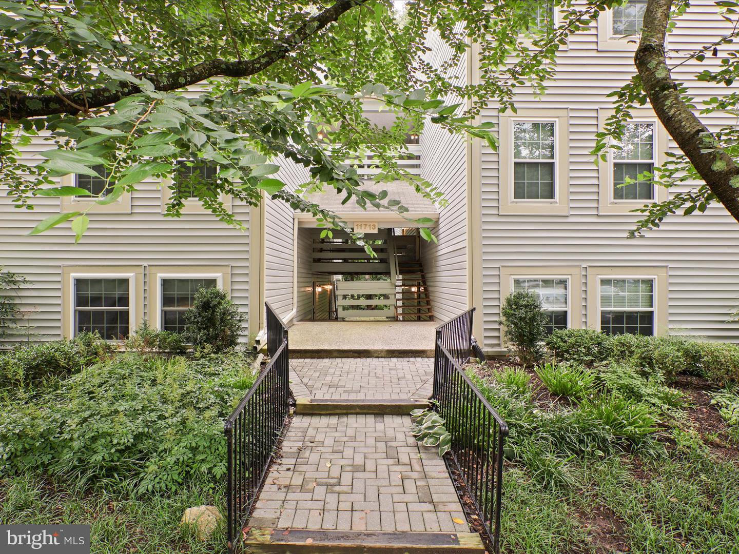 11713 KARBON HILL CT #710A, RESTON, Virginia 20191, 2 Bedrooms Bedrooms, ,2 BathroomsBathrooms,Residential,For sale,11713 KARBON HILL CT #710A,VAFX2254544 MLS # VAFX2254544