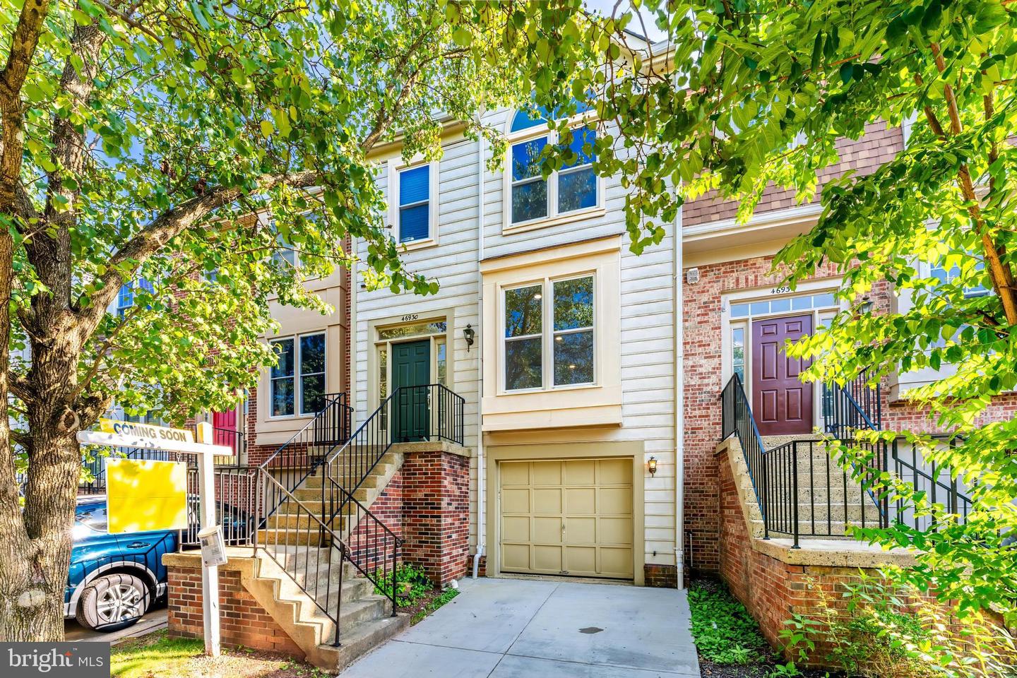 46930 TRUMPET CIR, STERLING, Virginia 20164, 3 Bedrooms Bedrooms, ,2 BathroomsBathrooms,Residential,For sale,46930 TRUMPET CIR,VALO2101602 MLS # VALO2101602