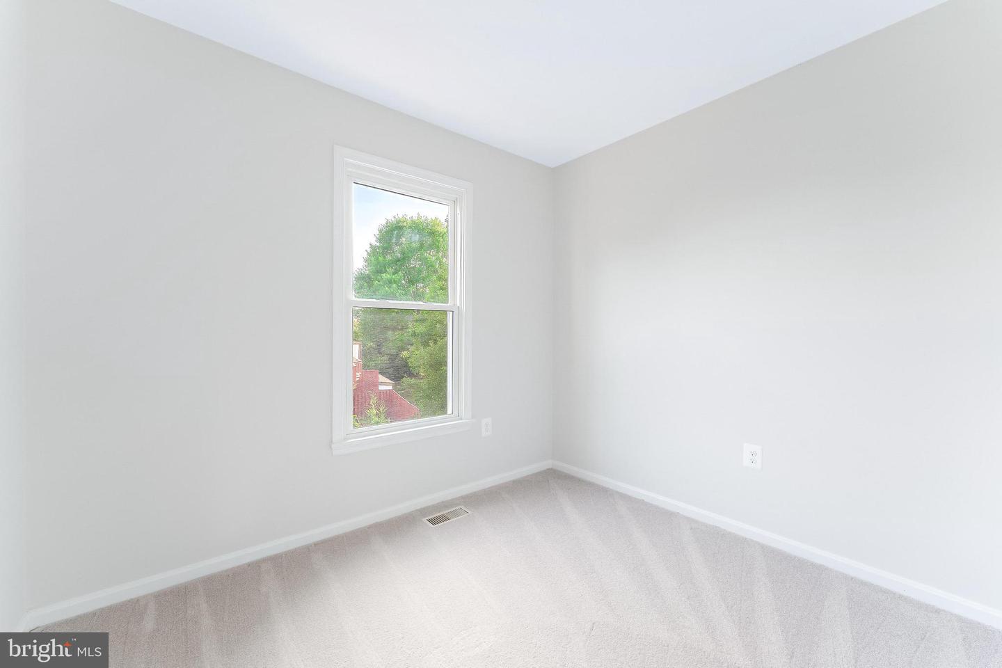 46930 TRUMPET CIR, STERLING, Virginia 20164, 3 Bedrooms Bedrooms, ,2 BathroomsBathrooms,Residential,For sale,46930 TRUMPET CIR,VALO2101602 MLS # VALO2101602