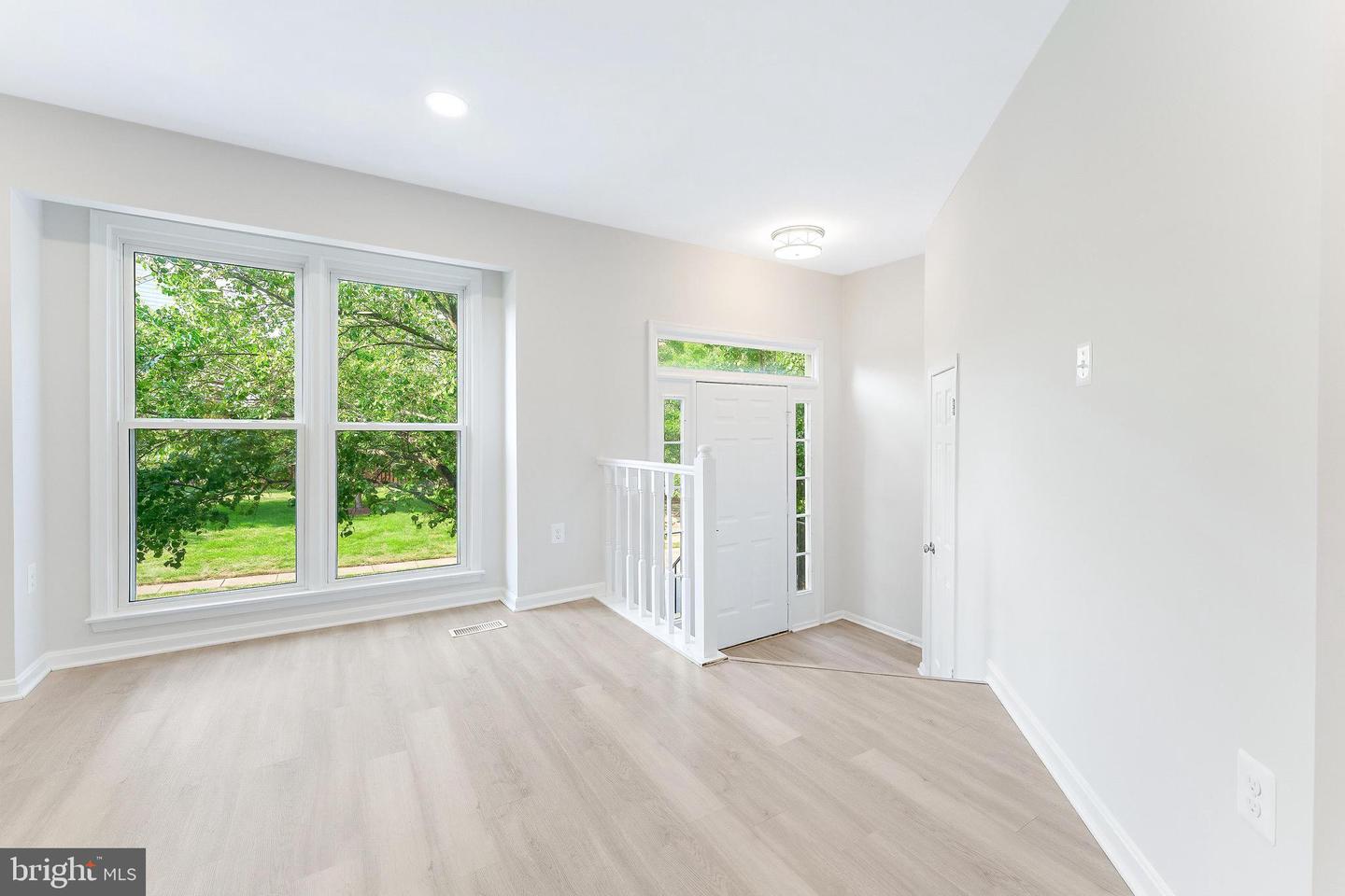 46930 TRUMPET CIR, STERLING, Virginia 20164, 3 Bedrooms Bedrooms, ,2 BathroomsBathrooms,Residential,For sale,46930 TRUMPET CIR,VALO2101602 MLS # VALO2101602