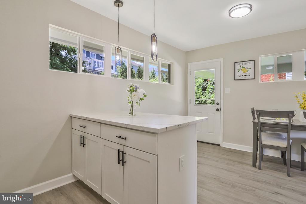 6420 WILLOWOOD LN, ALEXANDRIA, Virginia 22310, 3 Bedrooms Bedrooms, ,2 BathroomsBathrooms,Residential,For sale,6420 WILLOWOOD LN,VAFX2254644 MLS # VAFX2254644