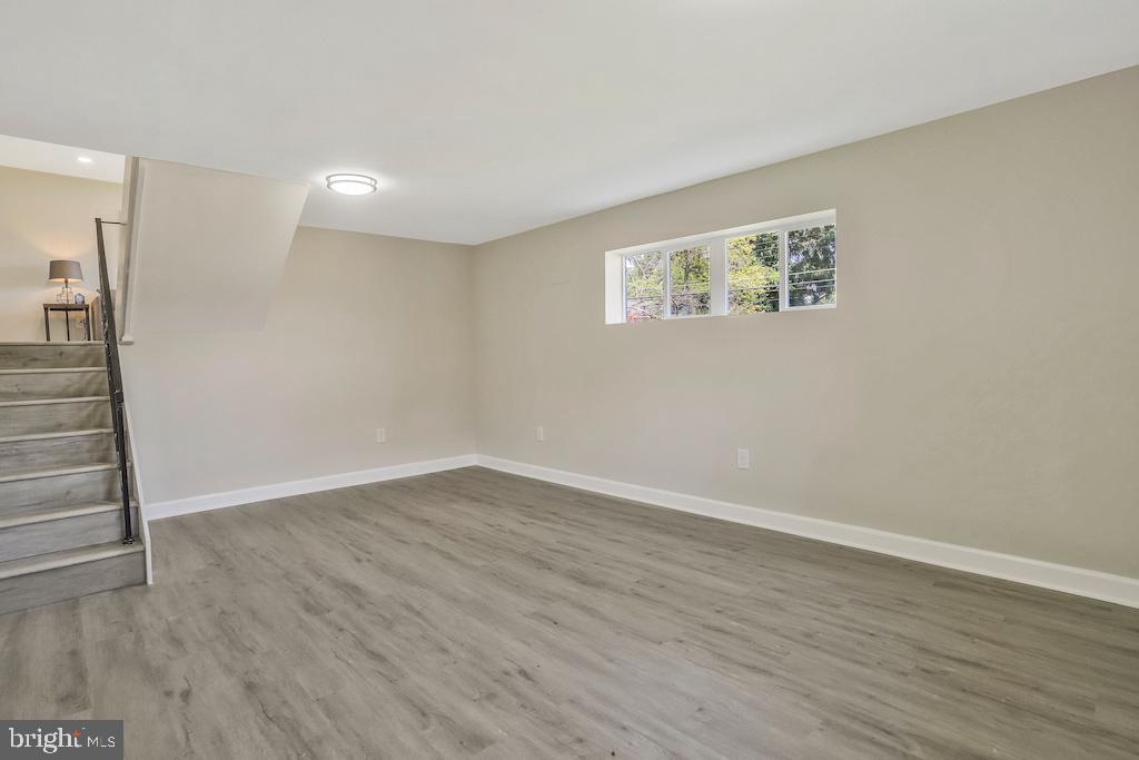 6420 WILLOWOOD LN, ALEXANDRIA, Virginia 22310, 3 Bedrooms Bedrooms, ,2 BathroomsBathrooms,Residential,For sale,6420 WILLOWOOD LN,VAFX2254644 MLS # VAFX2254644
