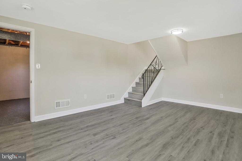 6420 WILLOWOOD LN, ALEXANDRIA, Virginia 22310, 3 Bedrooms Bedrooms, ,2 BathroomsBathrooms,Residential,For sale,6420 WILLOWOOD LN,VAFX2254644 MLS # VAFX2254644