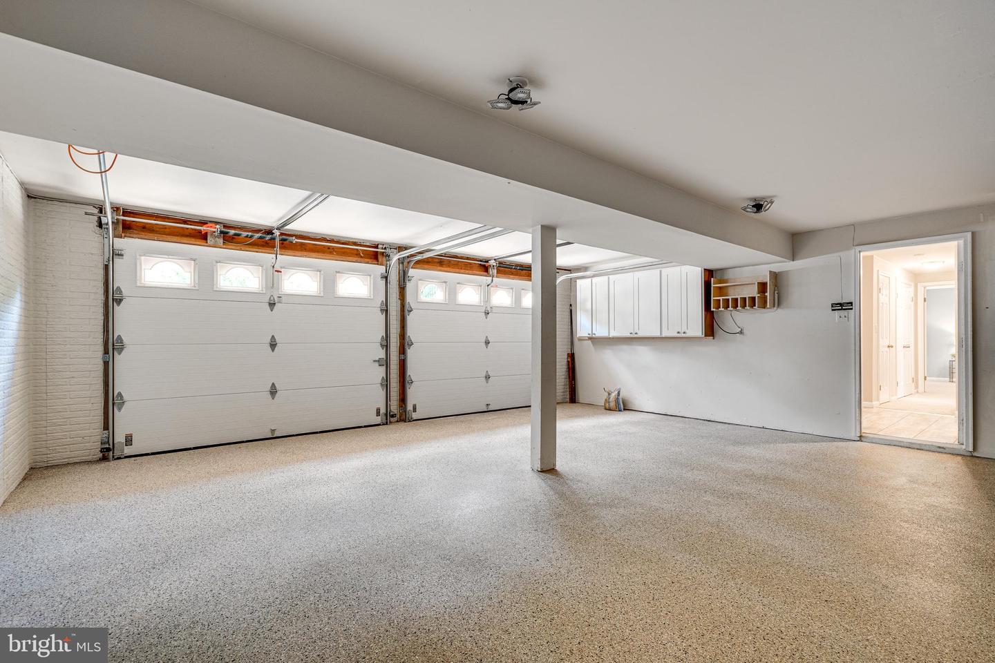 5718 WOODEN HAWK LN, BURKE, Virginia 22015, 5 Bedrooms Bedrooms, ,3 BathroomsBathrooms,Residential,For sale,5718 WOODEN HAWK LN,VAFX2255328 MLS # VAFX2255328