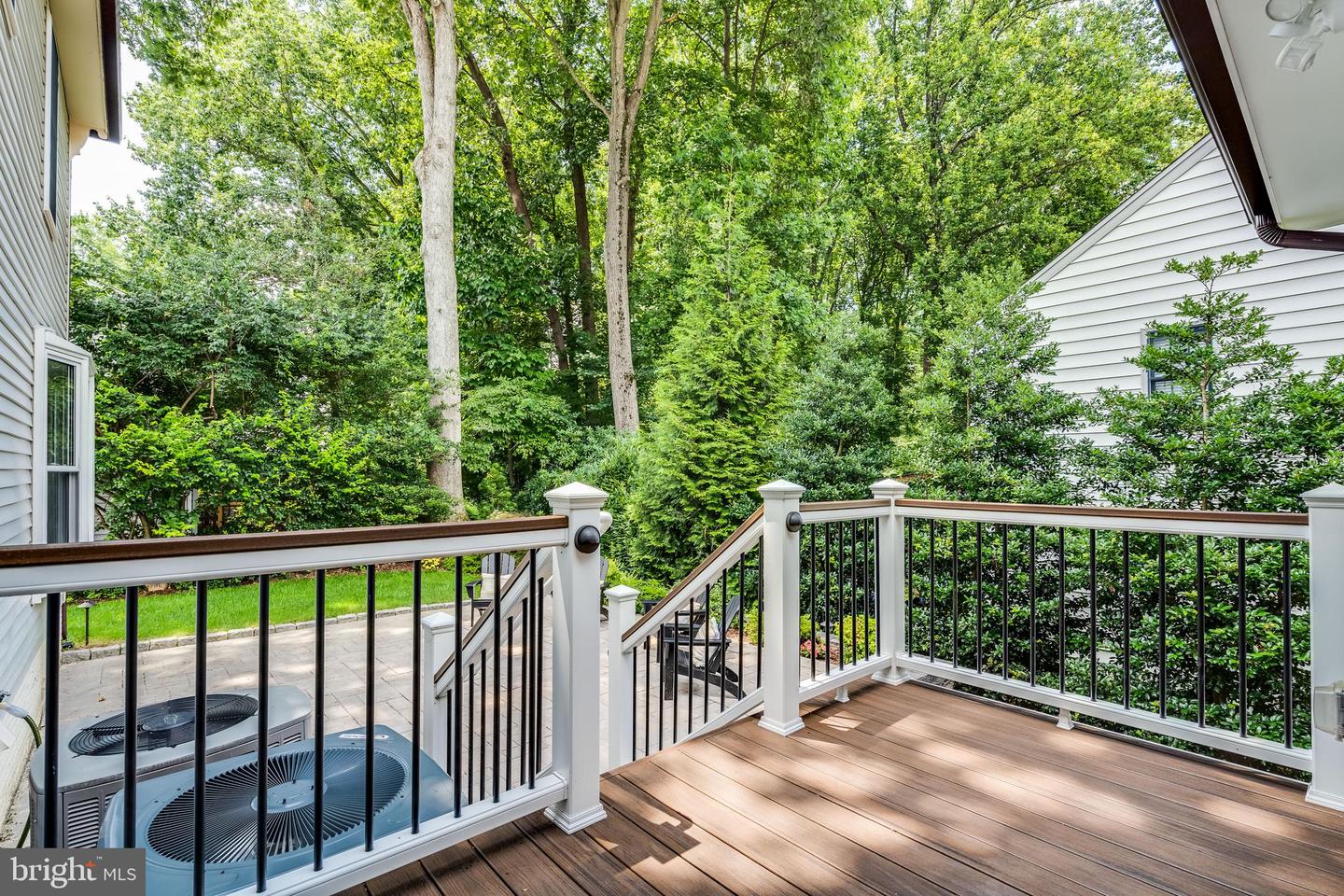 5718 WOODEN HAWK LN, BURKE, Virginia 22015, 5 Bedrooms Bedrooms, ,3 BathroomsBathrooms,Residential,For sale,5718 WOODEN HAWK LN,VAFX2255328 MLS # VAFX2255328