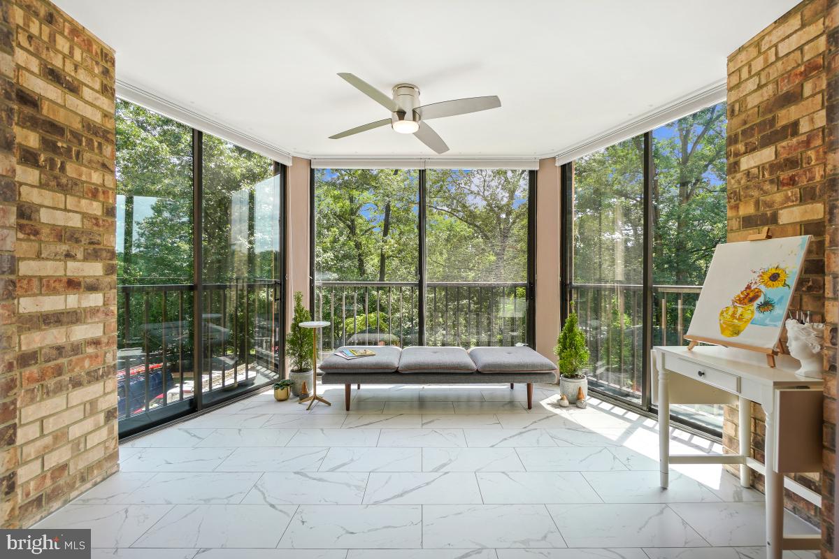 5904 MOUNT EAGLE DR #108B, ALEXANDRIA, Virginia 22303, 3 Bedrooms Bedrooms, 9 Rooms Rooms,2 BathroomsBathrooms,Residential,For sale,5904 MOUNT EAGLE DR #108B,VAFX2255330 MLS # VAFX2255330