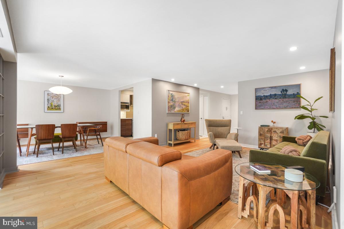 5904 MOUNT EAGLE DR #108B, ALEXANDRIA, Virginia 22303, 3 Bedrooms Bedrooms, 9 Rooms Rooms,2 BathroomsBathrooms,Residential,For sale,5904 MOUNT EAGLE DR #108B,VAFX2255330 MLS # VAFX2255330