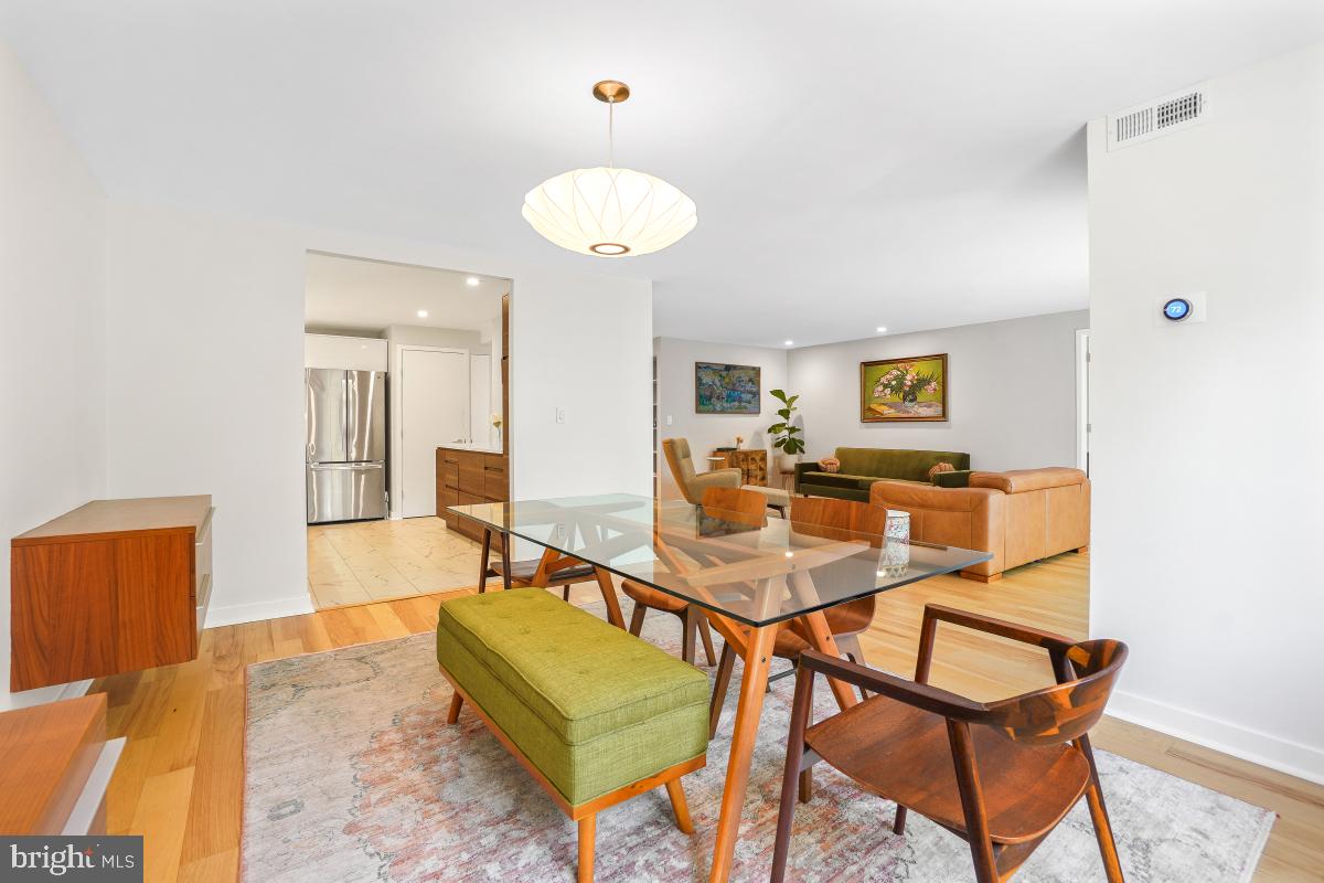 5904 MOUNT EAGLE DR #108B, ALEXANDRIA, Virginia 22303, 3 Bedrooms Bedrooms, 9 Rooms Rooms,2 BathroomsBathrooms,Residential,For sale,5904 MOUNT EAGLE DR #108B,VAFX2255330 MLS # VAFX2255330