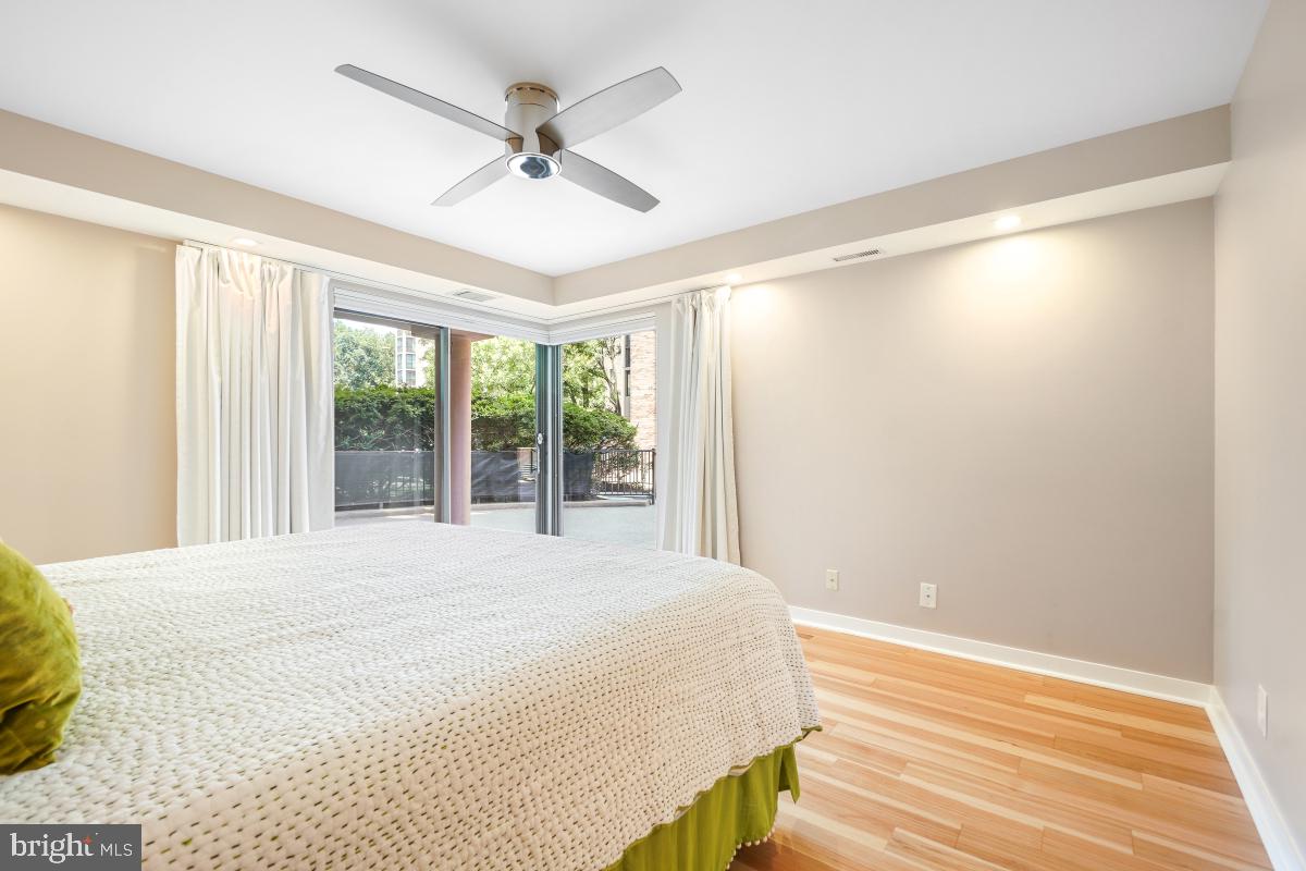5904 MOUNT EAGLE DR #108B, ALEXANDRIA, Virginia 22303, 3 Bedrooms Bedrooms, 9 Rooms Rooms,2 BathroomsBathrooms,Residential,For sale,5904 MOUNT EAGLE DR #108B,VAFX2255330 MLS # VAFX2255330