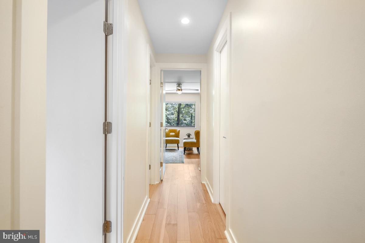 5904 MOUNT EAGLE DR #108B, ALEXANDRIA, Virginia 22303, 3 Bedrooms Bedrooms, 9 Rooms Rooms,2 BathroomsBathrooms,Residential,For sale,5904 MOUNT EAGLE DR #108B,VAFX2255330 MLS # VAFX2255330