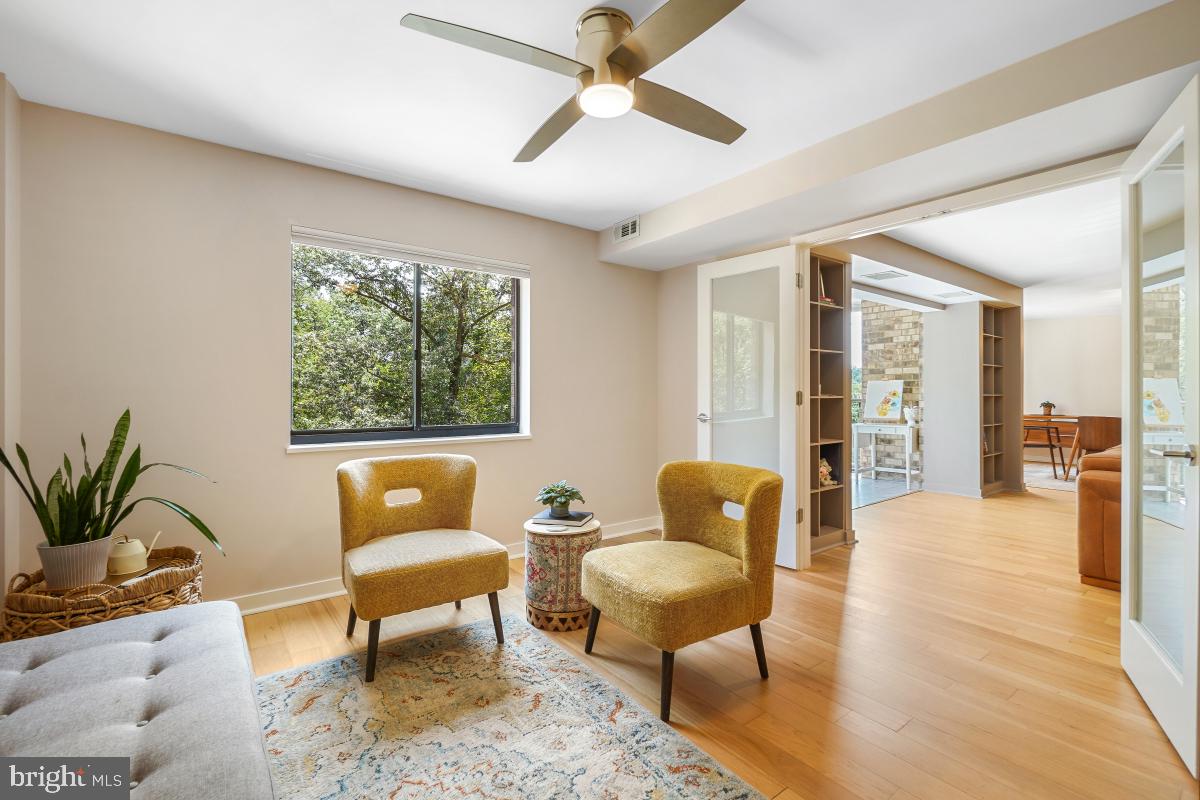 5904 MOUNT EAGLE DR #108B, ALEXANDRIA, Virginia 22303, 3 Bedrooms Bedrooms, 9 Rooms Rooms,2 BathroomsBathrooms,Residential,For sale,5904 MOUNT EAGLE DR #108B,VAFX2255330 MLS # VAFX2255330