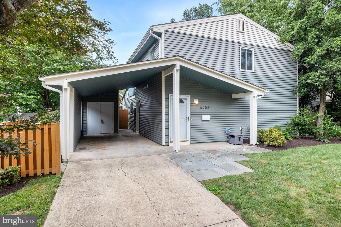 6352 12TH ST N, ARLINGTON, Virginia 22205, 3 Bedrooms Bedrooms, ,2 BathroomsBathrooms,Residential,For sale,6352 12TH ST N,VAAR2060684 MLS # VAAR2060684