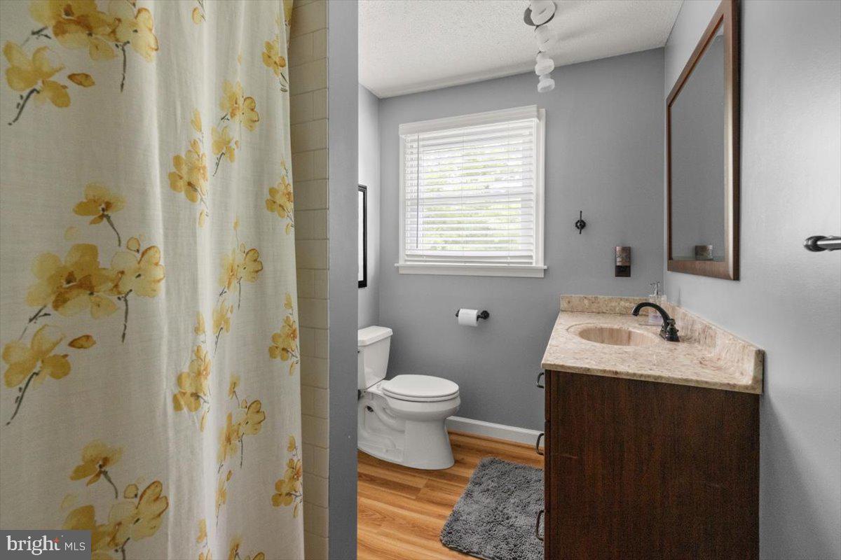 1962 KATHY CT, WINCHESTER, Virginia 22601, 4 Bedrooms Bedrooms, ,2 BathroomsBathrooms,Residential,For sale,1962 KATHY CT,VAFV2035386 MLS # VAFV2035386