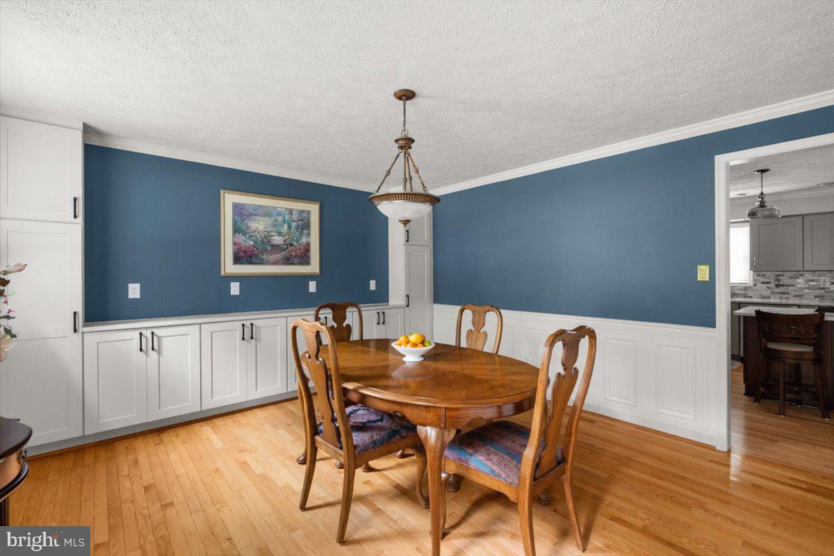 1962 KATHY CT, WINCHESTER, Virginia 22601, 4 Bedrooms Bedrooms, ,2 BathroomsBathrooms,Residential,For sale,1962 KATHY CT,VAFV2035386 MLS # VAFV2035386