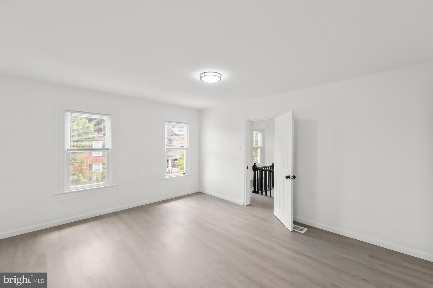 707 S BRADDOCK ST, WINCHESTER, Virginia 22601, 5 Bedrooms Bedrooms, ,2 BathroomsBathrooms,Residential,For sale,707 S BRADDOCK ST,VAWI2008680 MLS # VAWI2008680