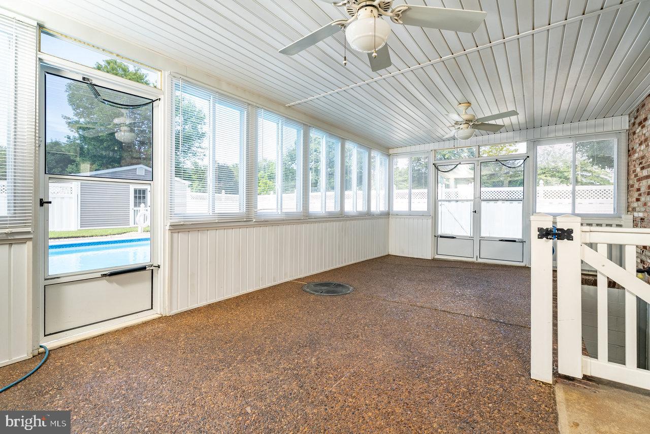 309 2ND ST, GROTTOES, Virginia 24441, 3 Bedrooms Bedrooms, ,2 BathroomsBathrooms,Residential,For sale,309 2ND ST,VARO2002436 MLS # VARO2002436