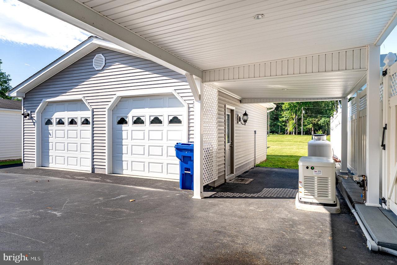 309 2ND ST, GROTTOES, Virginia 24441, 3 Bedrooms Bedrooms, ,2 BathroomsBathrooms,Residential,For sale,309 2ND ST,VARO2002436 MLS # VARO2002436