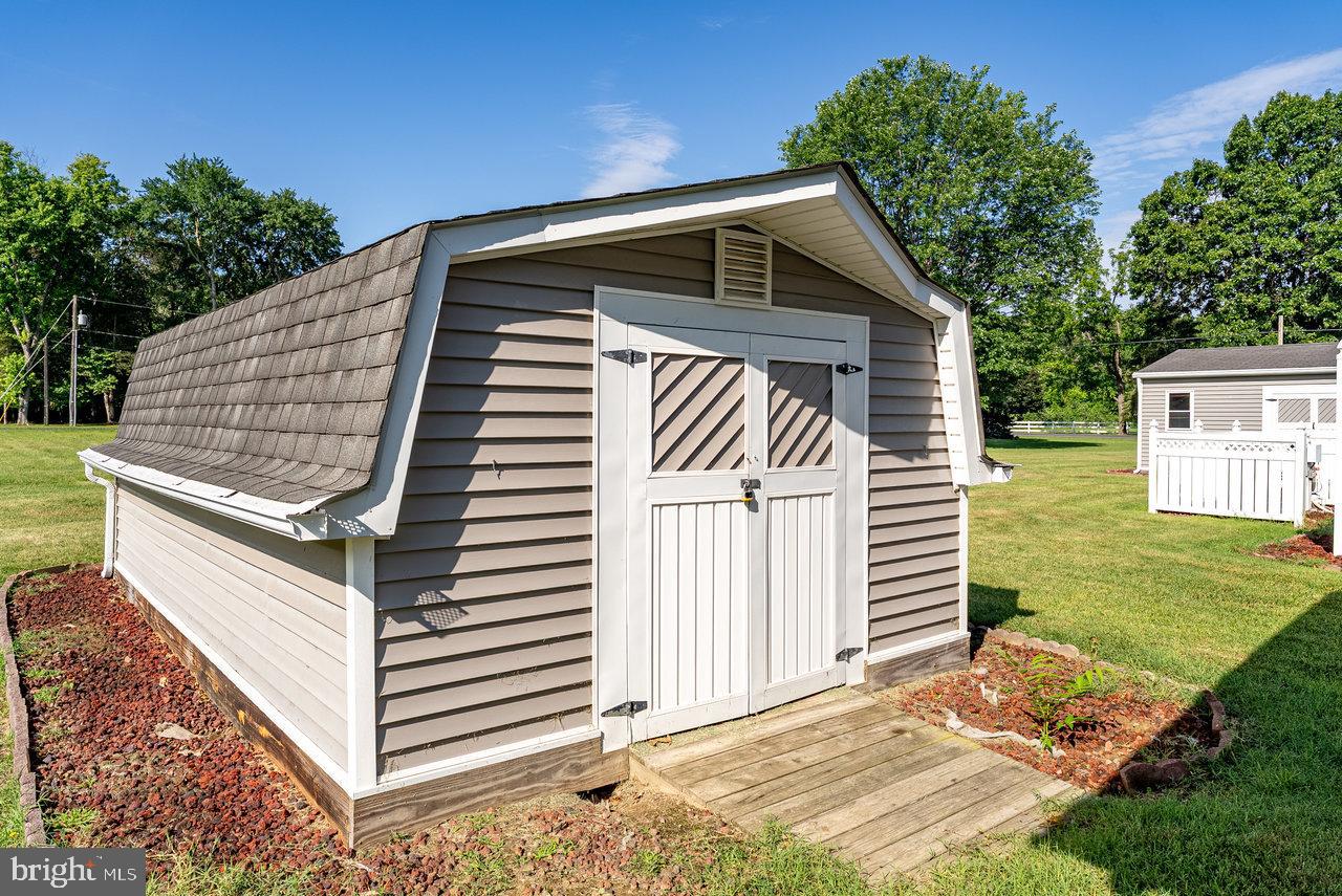 309 2ND ST, GROTTOES, Virginia 24441, 3 Bedrooms Bedrooms, ,2 BathroomsBathrooms,Residential,For sale,309 2ND ST,VARO2002436 MLS # VARO2002436