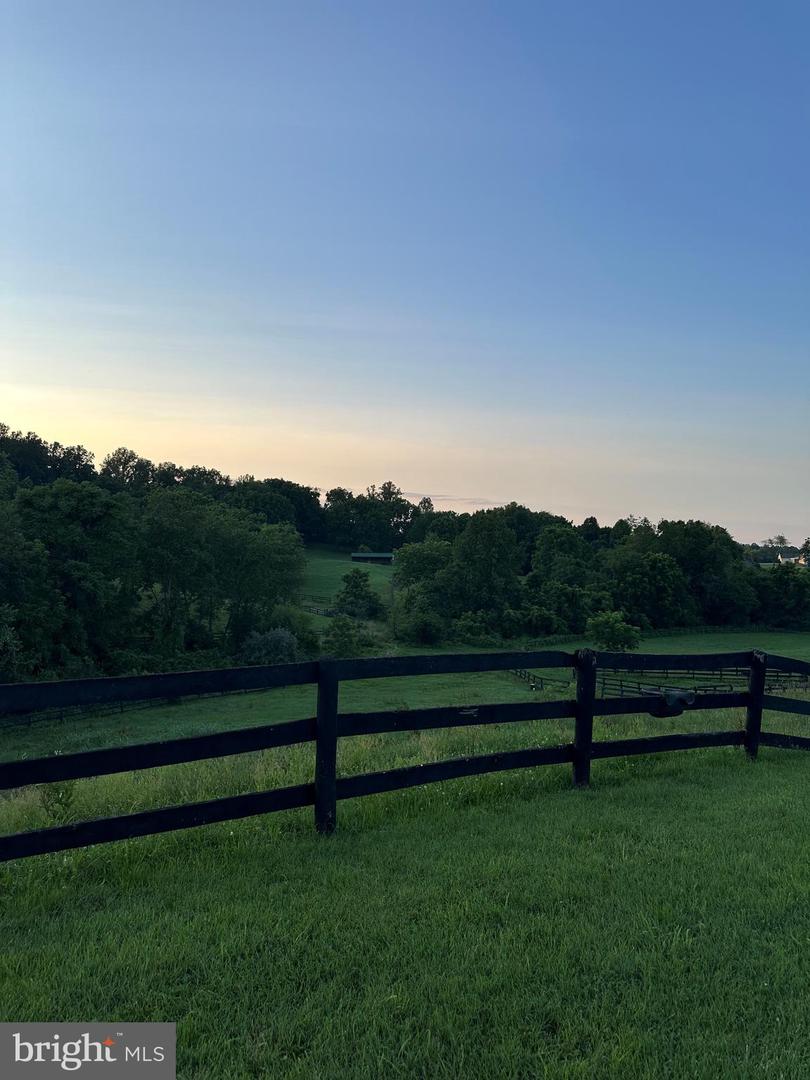 3959 COBBLER MOUNTAIN RD, DELAPLANE, Virginia 20144, 3 Bedrooms Bedrooms, ,2 BathroomsBathrooms,Residential,For sale,3959 COBBLER MOUNTAIN RD,VAFQ2017454 MLS # VAFQ2017454