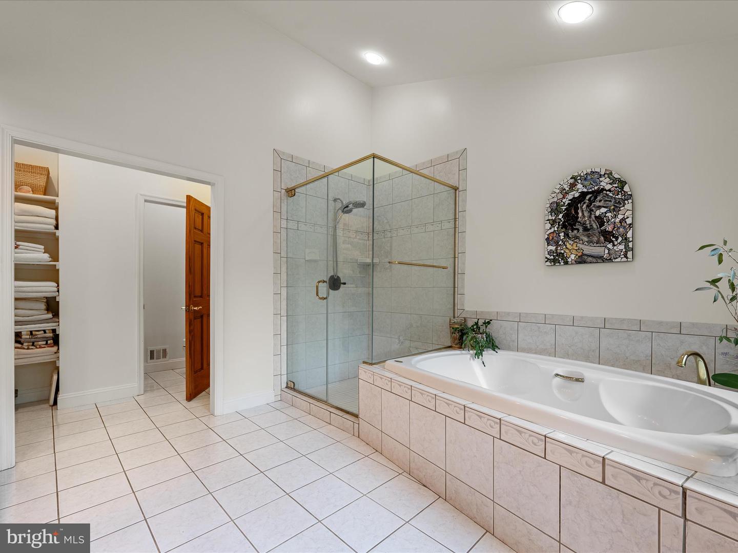 3959 COBBLER MOUNTAIN RD, DELAPLANE, Virginia 20144, 3 Bedrooms Bedrooms, ,2 BathroomsBathrooms,Residential,For sale,3959 COBBLER MOUNTAIN RD,VAFQ2017454 MLS # VAFQ2017454