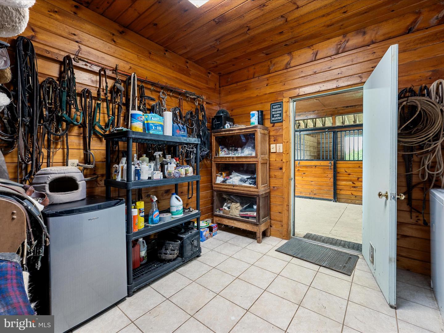3959 COBBLER MOUNTAIN RD, DELAPLANE, Virginia 20144, 3 Bedrooms Bedrooms, ,2 BathroomsBathrooms,Residential,For sale,3959 COBBLER MOUNTAIN RD,VAFQ2017454 MLS # VAFQ2017454