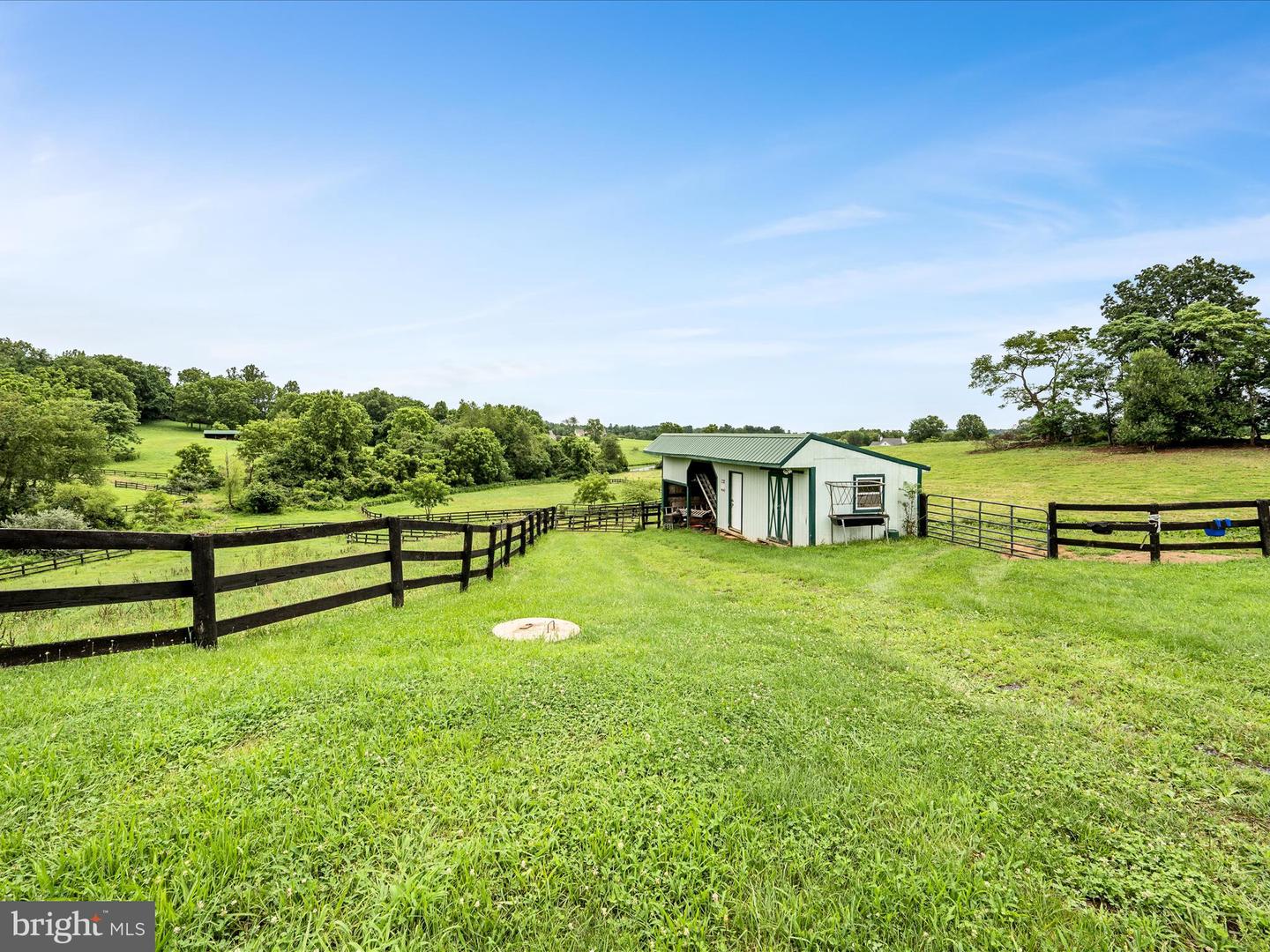 3959 COBBLER MOUNTAIN RD, DELAPLANE, Virginia 20144, 3 Bedrooms Bedrooms, ,2 BathroomsBathrooms,Residential,For sale,3959 COBBLER MOUNTAIN RD,VAFQ2017454 MLS # VAFQ2017454
