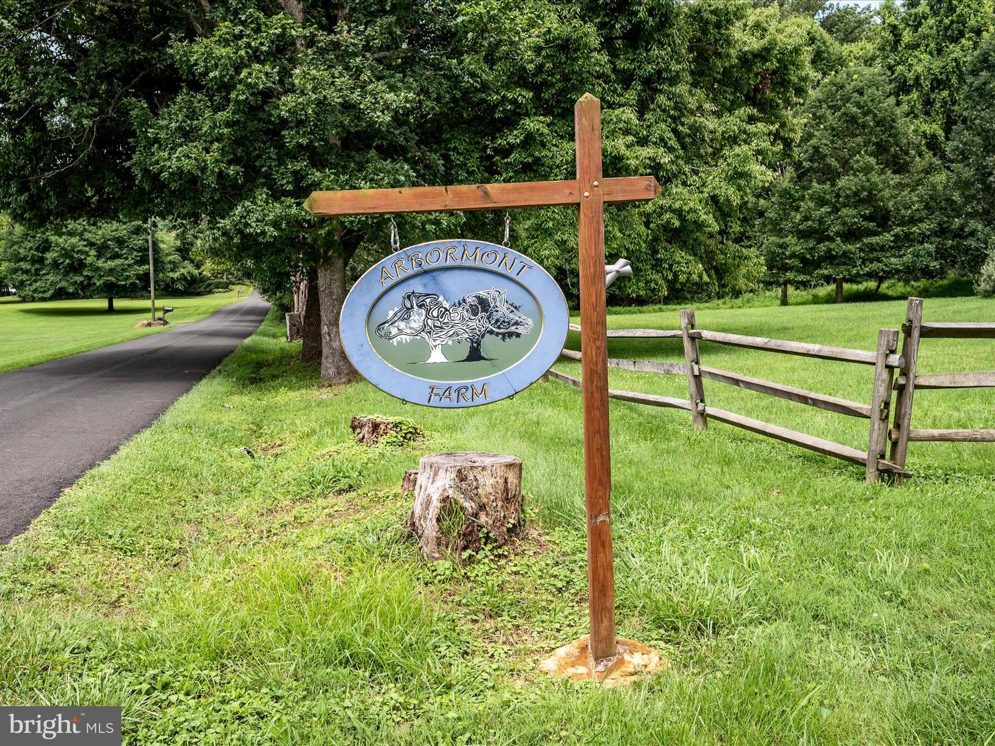 3959 COBBLER MOUNTAIN RD, DELAPLANE, Virginia 20144, 3 Bedrooms Bedrooms, ,2 BathroomsBathrooms,Residential,For sale,3959 COBBLER MOUNTAIN RD,VAFQ2017454 MLS # VAFQ2017454
