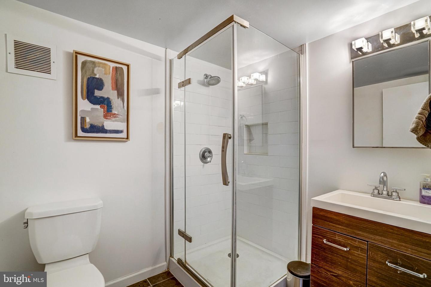 8330 DARLINGTON ST #467, SPRINGFIELD, Virginia 22152, 2 Bedrooms Bedrooms, ,2 BathroomsBathrooms,Residential,For sale,8330 DARLINGTON ST #467,VAFX2255514 MLS # VAFX2255514 8330 DARLINGTON ST #467, SPRINGFIELD, Virginia 22152, 2 Bedrooms Bedrooms, ,2 BathroomsBathrooms,Residential,For sale,8330 DARLINGTON ST #467,VAFX2255514 MLS # VAFX2255514