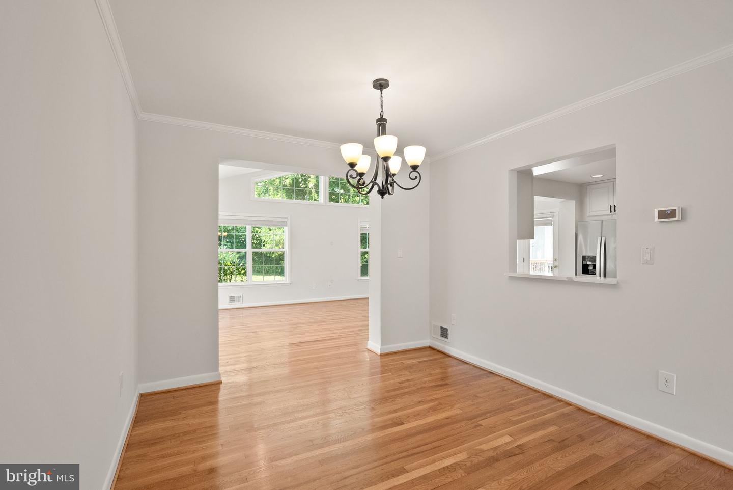 3906 IVYDALE DR, ANNANDALE, Virginia 22003, 3 Bedrooms Bedrooms, ,3 BathroomsBathrooms,Residential,For sale,3906 IVYDALE DR,VAFX2255078 MLS # VAFX2255078