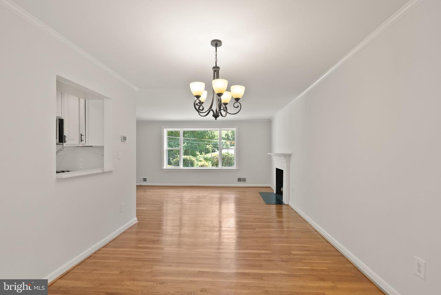 3906 IVYDALE DR, ANNANDALE, Virginia 22003, 3 Bedrooms Bedrooms, ,3 BathroomsBathrooms,Residential,For sale,3906 IVYDALE DR,VAFX2255078 MLS # VAFX2255078