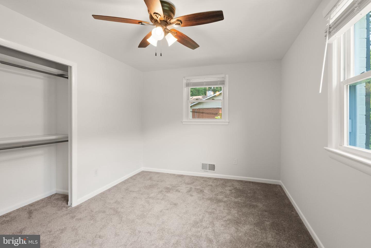 3906 IVYDALE DR, ANNANDALE, Virginia 22003, 3 Bedrooms Bedrooms, ,3 BathroomsBathrooms,Residential,For sale,3906 IVYDALE DR,VAFX2255078 MLS # VAFX2255078